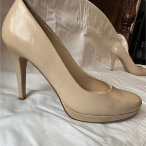Nine West Beige Heels